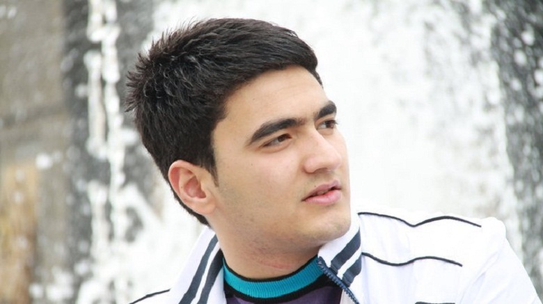 Xanəndə İngiltərəyə yola düşür